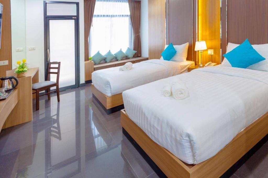 Thanburi Hotel Udon Thani Exteriör bild