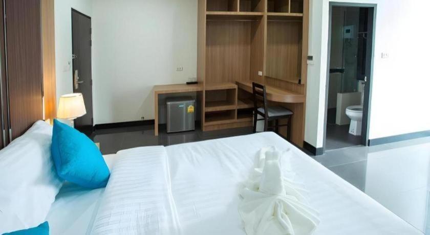 Thanburi Hotel Udon Thani Exteriör bild