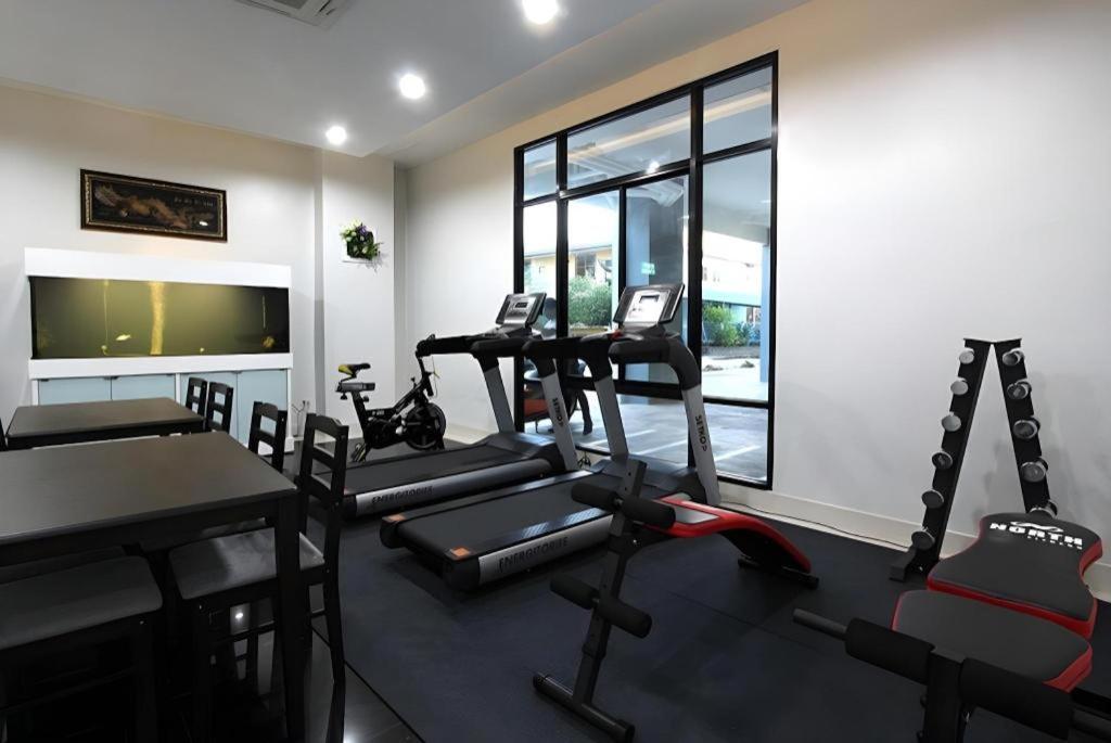 Thanburi Hotel Udon Thani Exteriör bild
